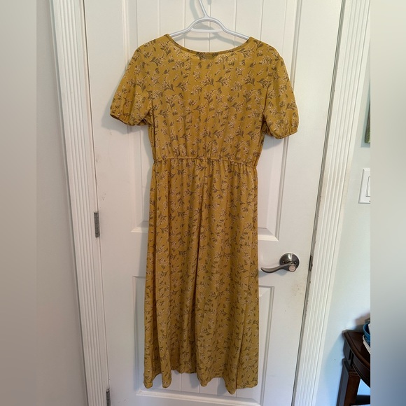 SHEIN Dress. Size L (8/10) Long, mustard colour. Excellent condition - Picture 2 of 5